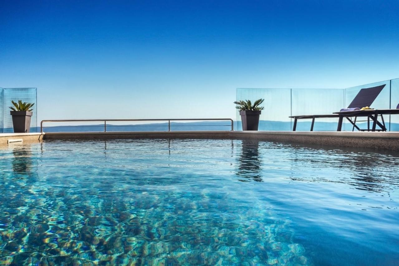 Villa Dispet With Heated Pool, Jacuzzi, Sauna And Cinema Целина Экстерьер фото