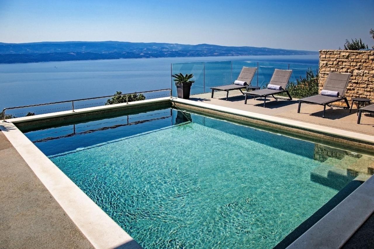 Villa Dispet With Heated Pool, Jacuzzi, Sauna And Cinema Целина Экстерьер фото