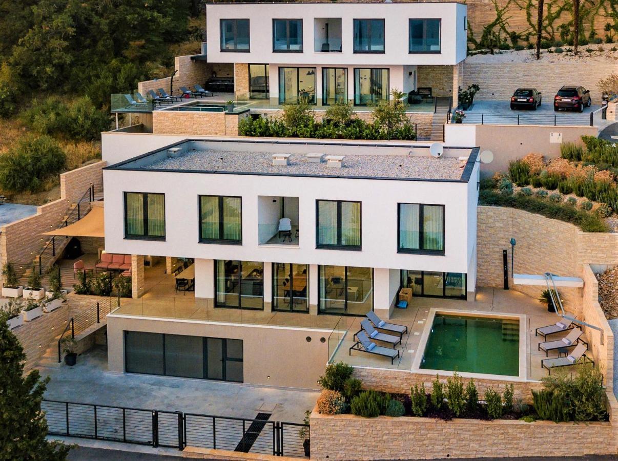 Villa Dispet With Heated Pool, Jacuzzi, Sauna And Cinema Целина Экстерьер фото